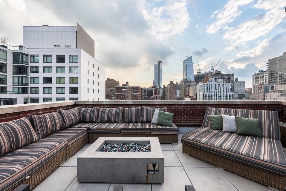 Stunning Spacious Loft Rental