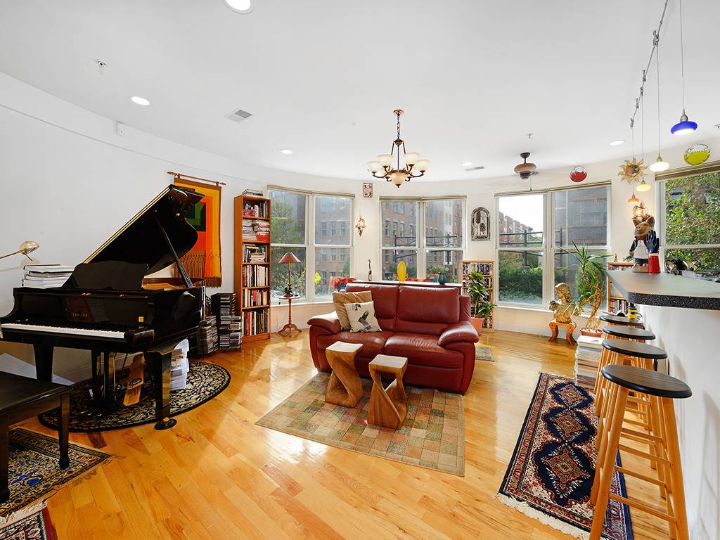 The Columbus | 2BDRM, 2 Full Bath | Rounded Bay Windows | Parking