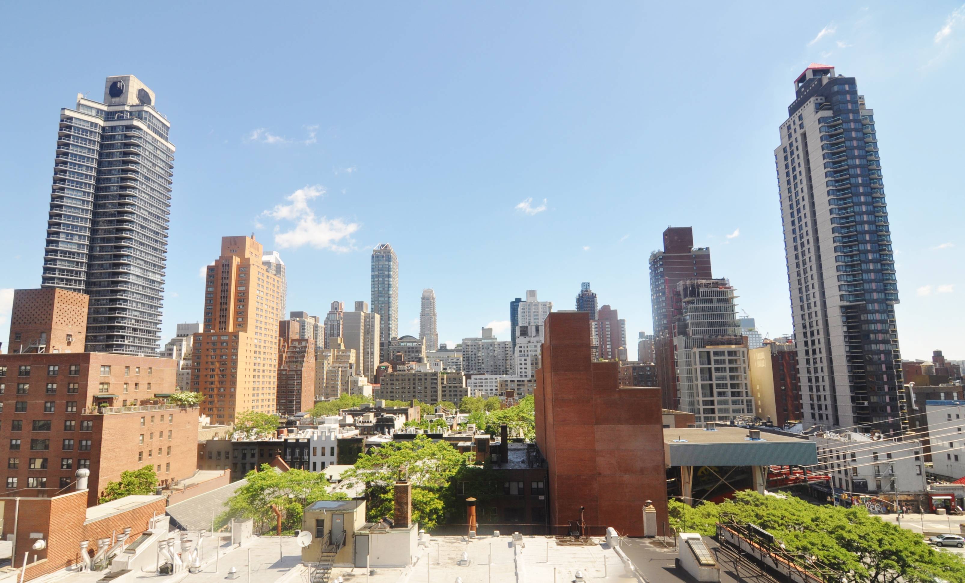 NO FEE & 1 MONTH FREE! Spacious & Sunny 3 Bedroom 3 Bathroom with Balcony in Midtown East - Steps to Bloomingdale's!