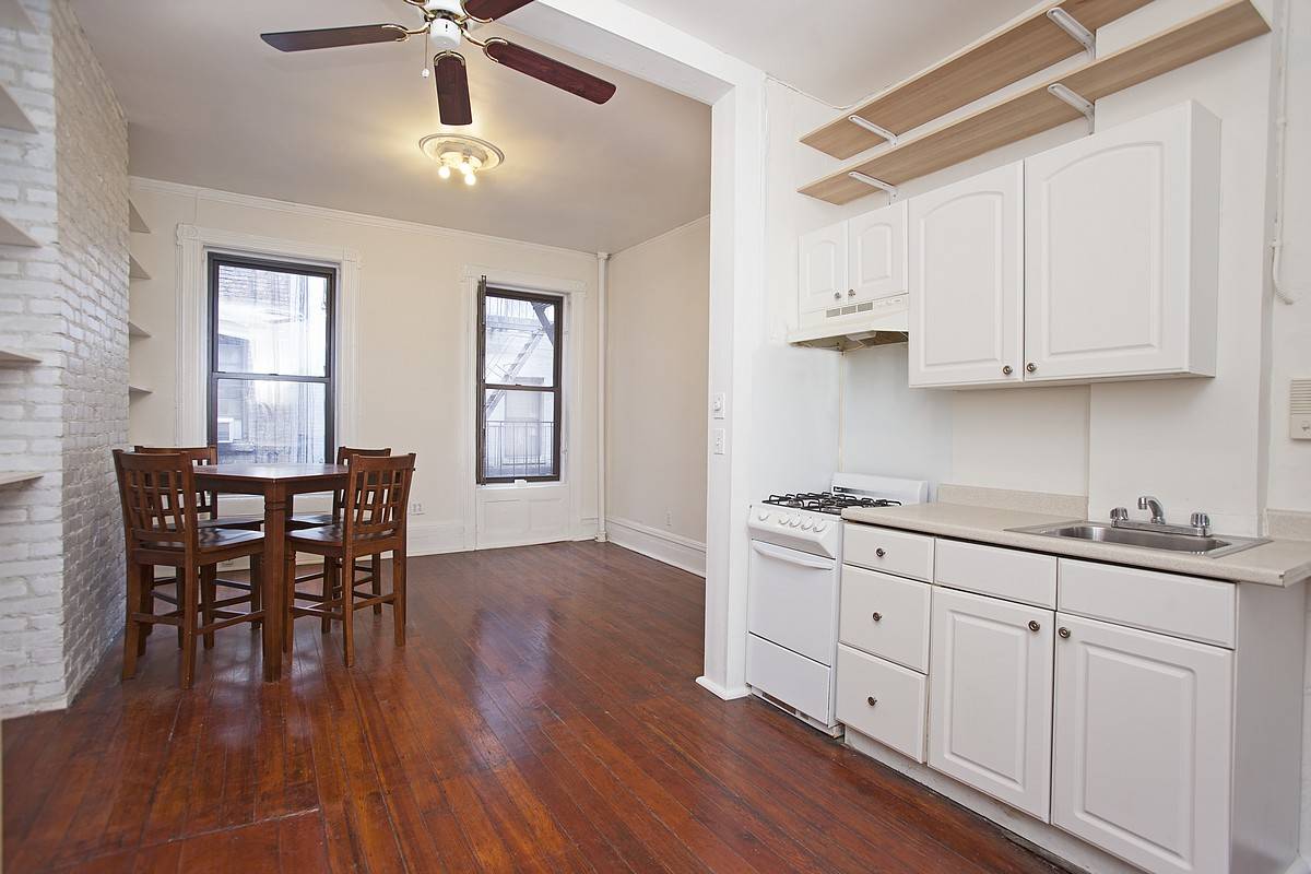 1 Bedroom Apartment in Hells Kitchen
