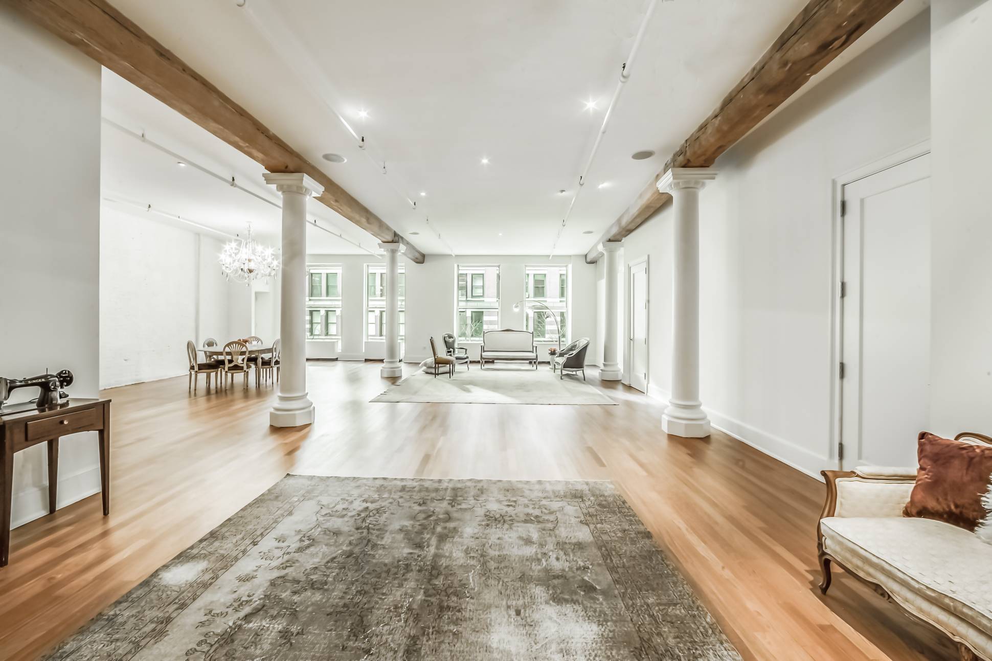 285 LAFAYETTE  STREET FULL SERVICE LUXURY CONDOMINIUM  FOUR BEDROOM + LIBRARY ULTRA CHIC LOFT IN THE HEART OF SOHO