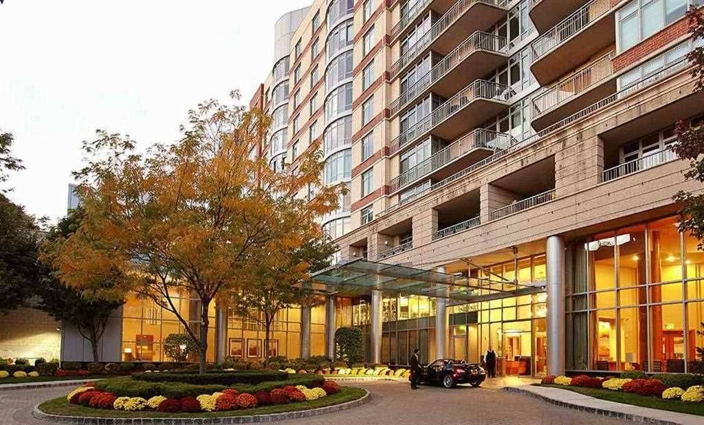 *NEW LISTING* NJ Gold Coast Exclusive 2 Bed 2 Bath With 2 Private Terraces $689,000