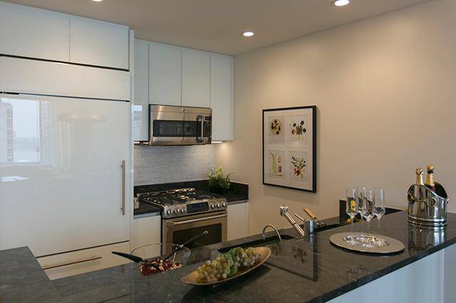 Upper Westside Brand New Corner 1 Bedroom 1 Bathroom , Full Service Building, W/D, WIC, Pool, No Fee