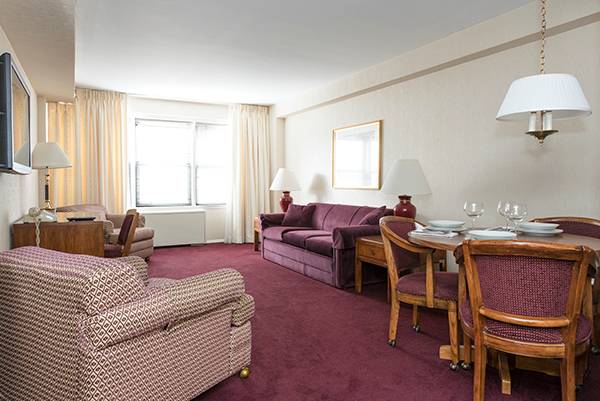 Spacious and Bright One Bed, Fuly Furnished