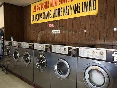 Coin Laundry in Hyde Park