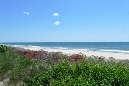 HIDDEN SAGAPONACK OCEANFRONT COTTAGE