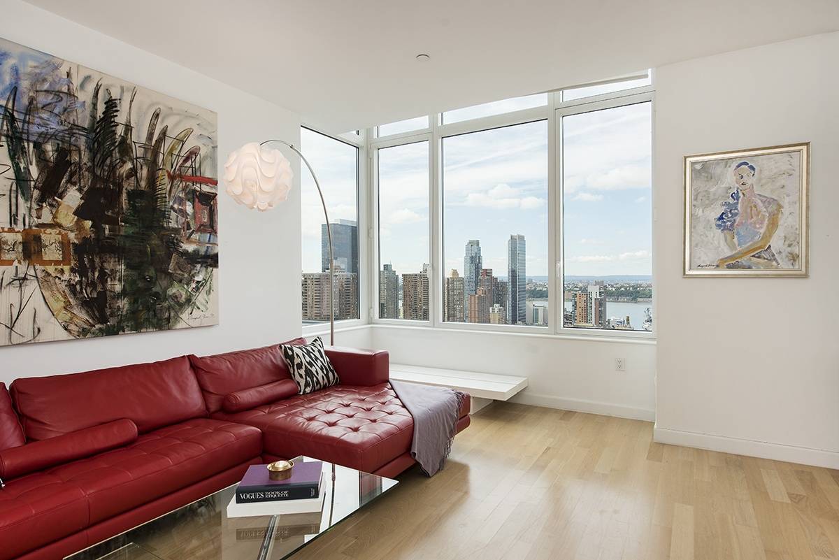 247 W 46th Street #3602