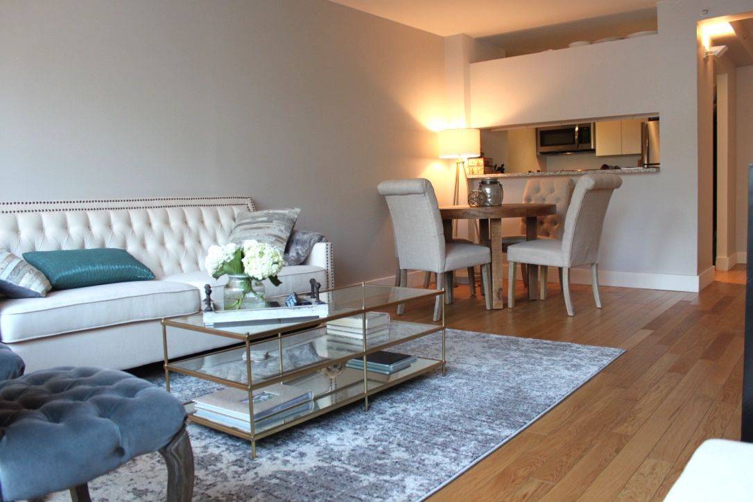 Chelsea: Spacious 1 bd in Luxury Building!