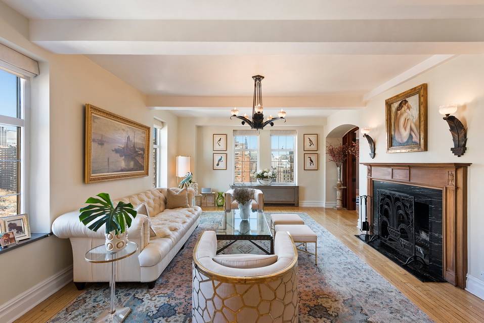 Palatial Four Bedroom Home with 18 Windows and Quadruple Exposure Views