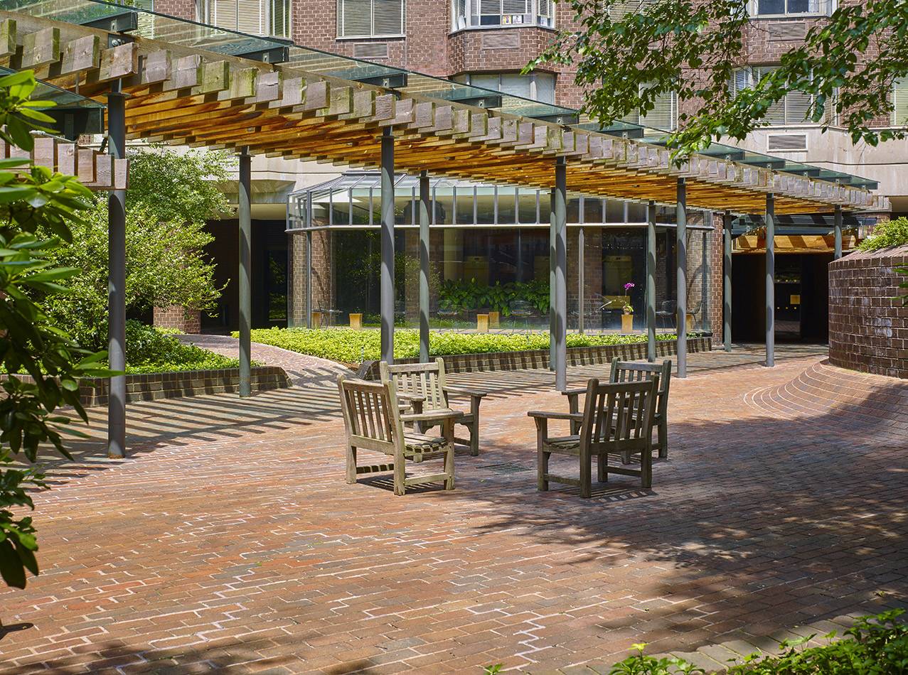 ~NO FEE~ 1 bed available for Immediate Move in