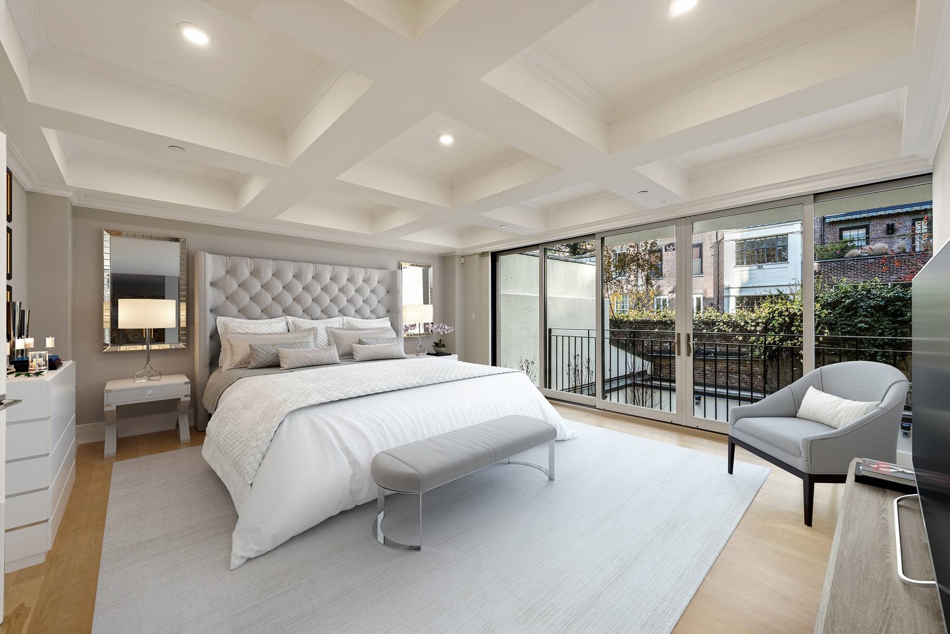 Sterling 4 Bed, 4.5 Bath Maisonette Residence for Townhome Lovers