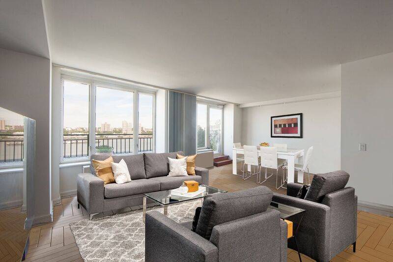 Direct Hudson River Views. Gorgeous Sunsets. Private Terrace. 2 Bedroom/2 Bath