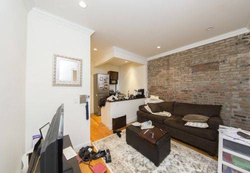 $2,350 NO FEE Upper East Side Studio in EXCELLENT CONDITION With Washer/Dryer in Unit!!!!