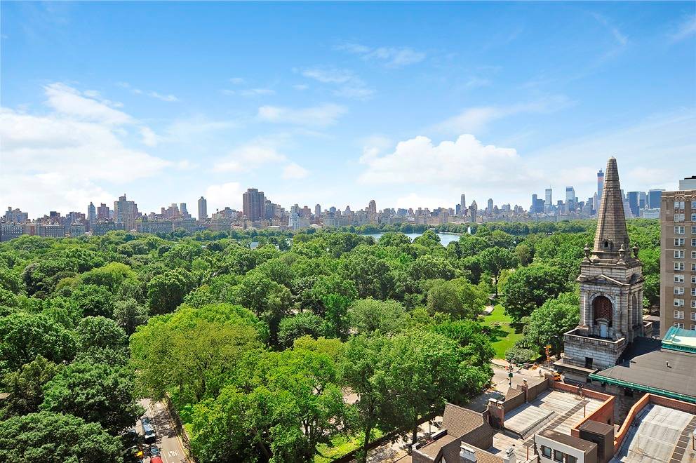 CENTRAL PARK WEST  LARGE JR1 W/ VIEWSSS  RENTAL