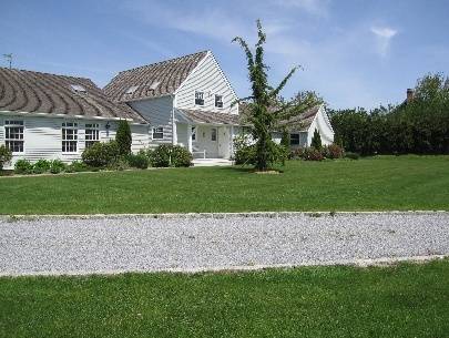 In the midst of Hamptons horse country
