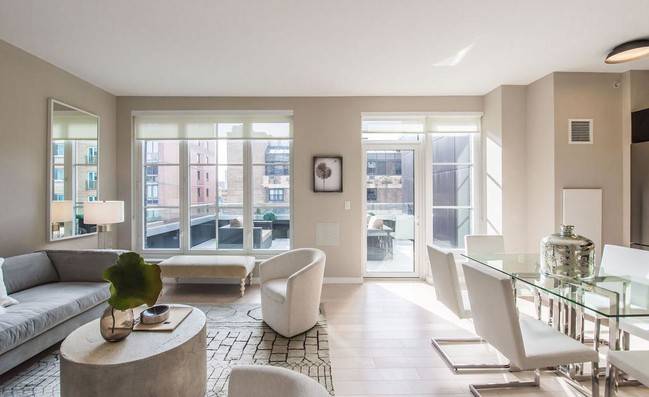 NO FEE!! GORGEOUS 2 BED/ 2 BATH SKYLINE VIEWS MIDTOWN WEST!!