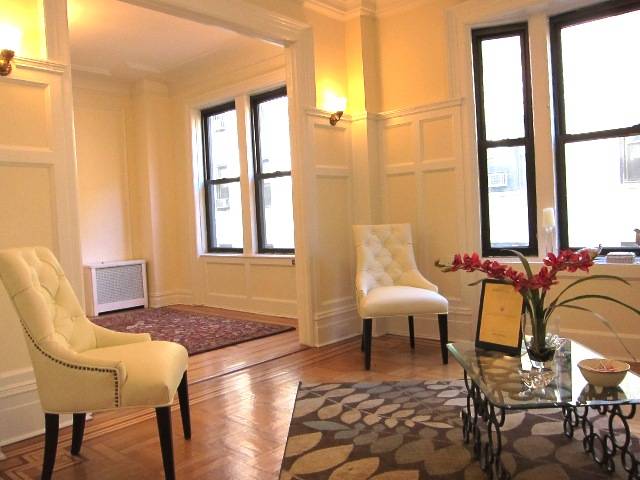 SUNNY PRE WAR CONDO! RENOVATED CONV/ 2 BR WITH WASHER/DRYER!