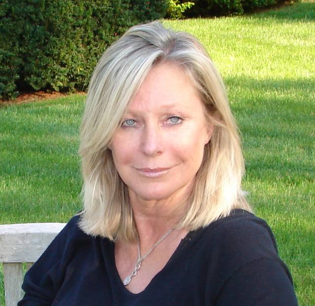 Deborah L. Ginsburg Licensed Real Estate Broker Palm Beach, Florida