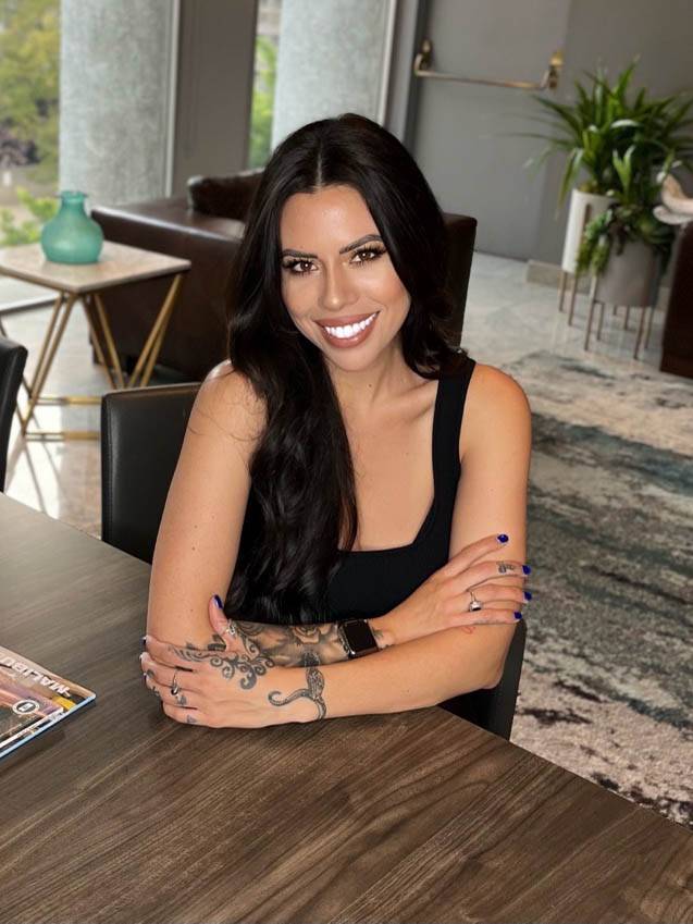Chloe Luna