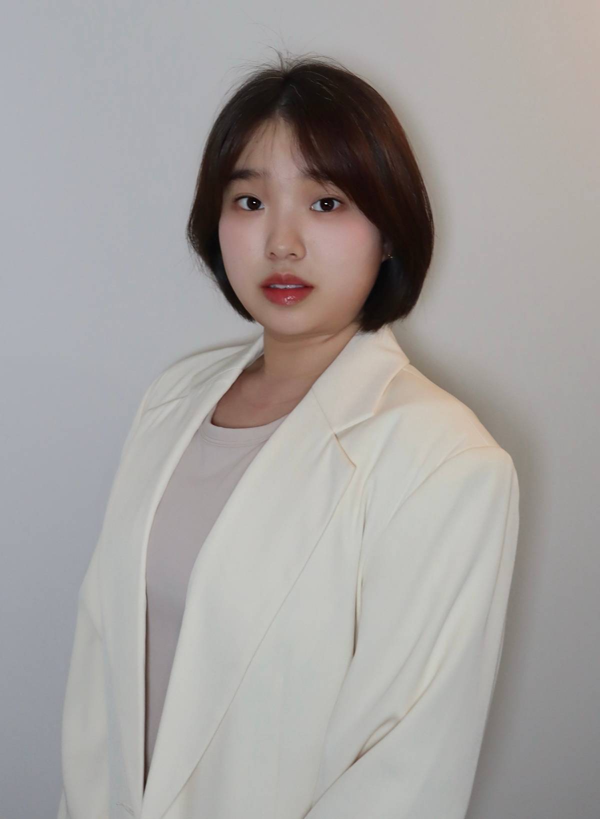Chunxue Feng