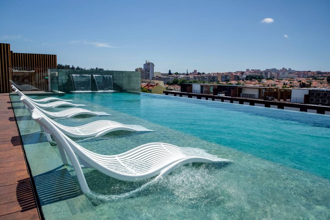 Lisbon Area For Sale