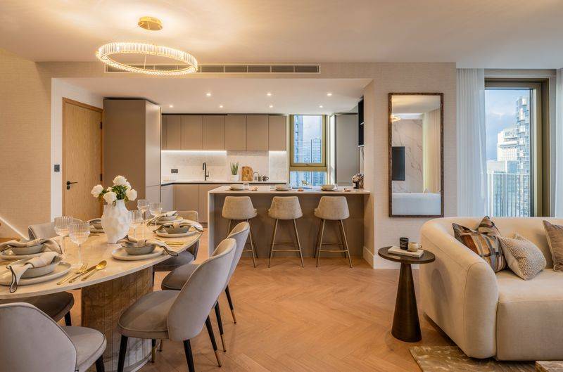 Luxury 2-Bed Duplex Penthouse | One Thames Quay, Canary Wharf, E14