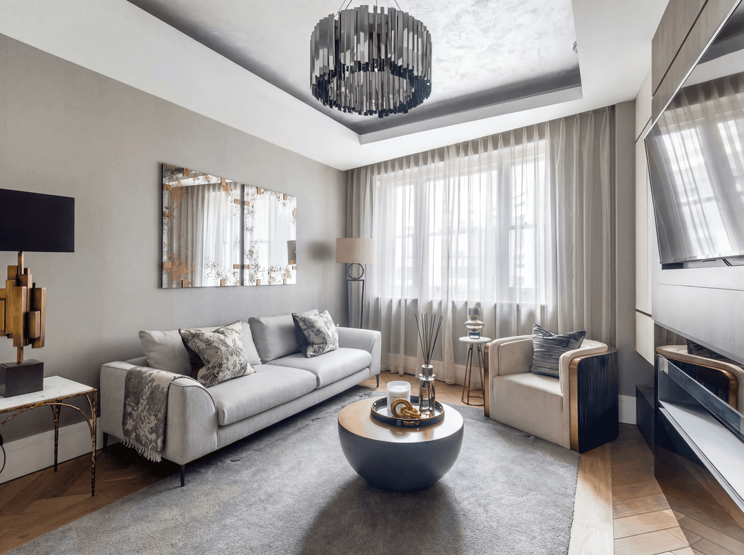 Elegant Freehold Townhouse with Lift, Roof Terrace & Spa Facilities