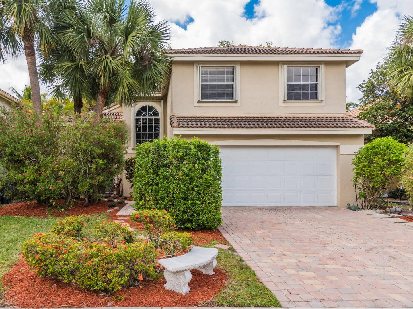 Boca Raton Home | 2400 Approx SF | A Rated Schools | 4 Bed 3.5 Bath