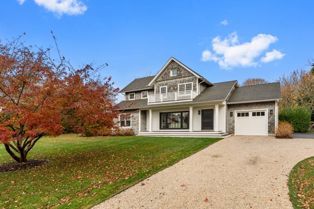 Brand New Construction Bridgehampton 4 Bedroom With Pool!