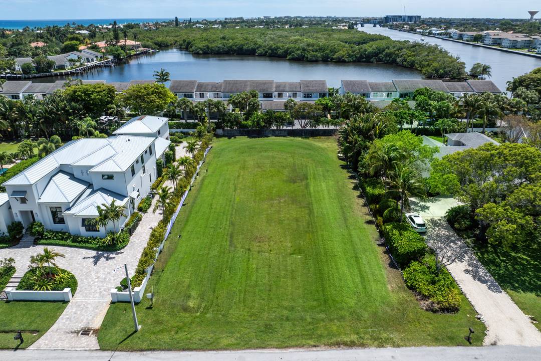 DESIRABLE OCEAN RIDGE LOT IN PALM BEACH COUNTY FOR SALE