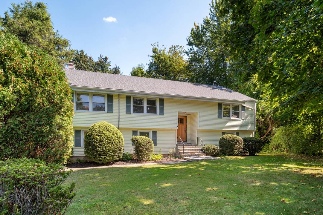 Completely Renovated Riverside Gem!