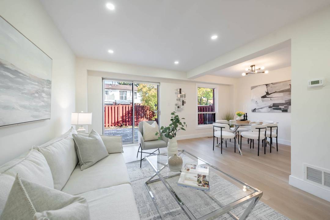 Upgraded Townhome in the Heart of Malton