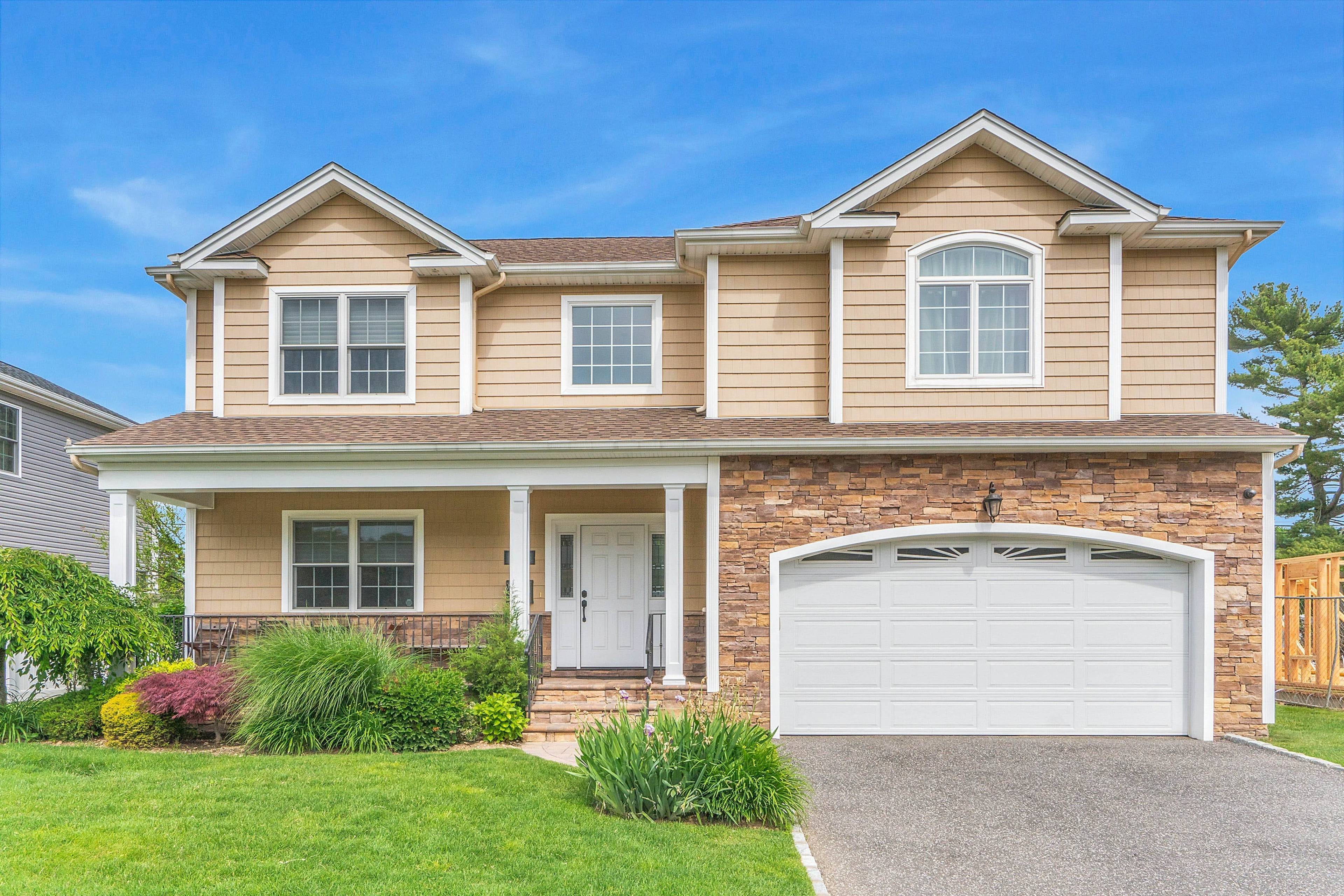 Incredible Custom-Built Colonial In The Heart Of Syosset