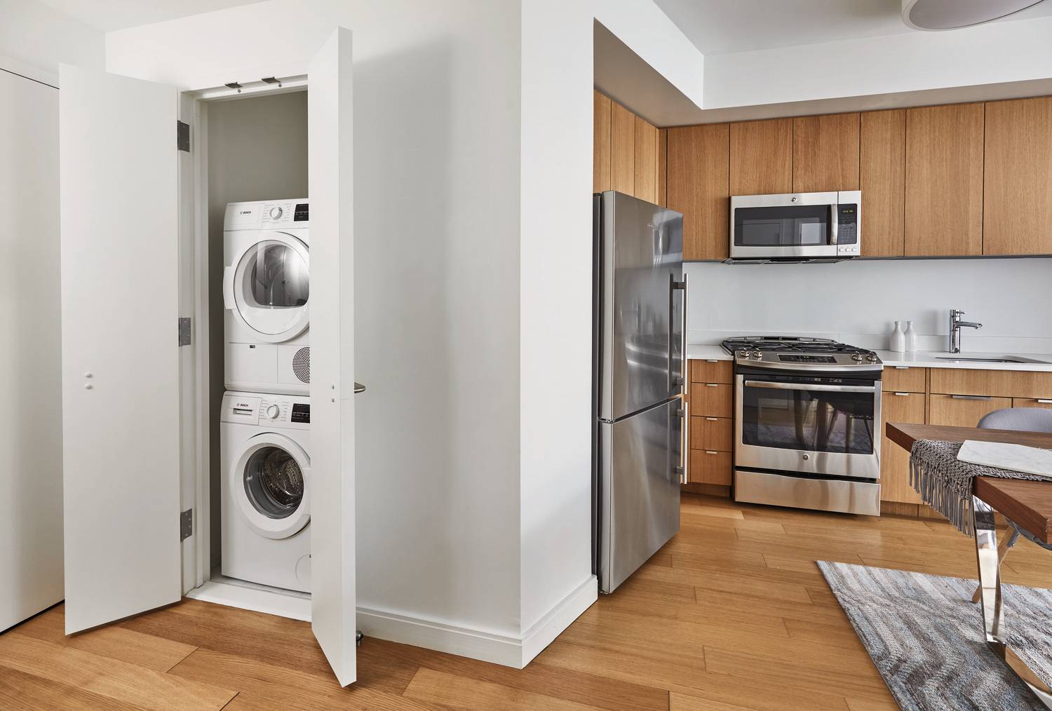 Midtown West 1 bed 1 bath with home office floor to ceiling windows, full service luxury, washer and dryer, pool, no fee