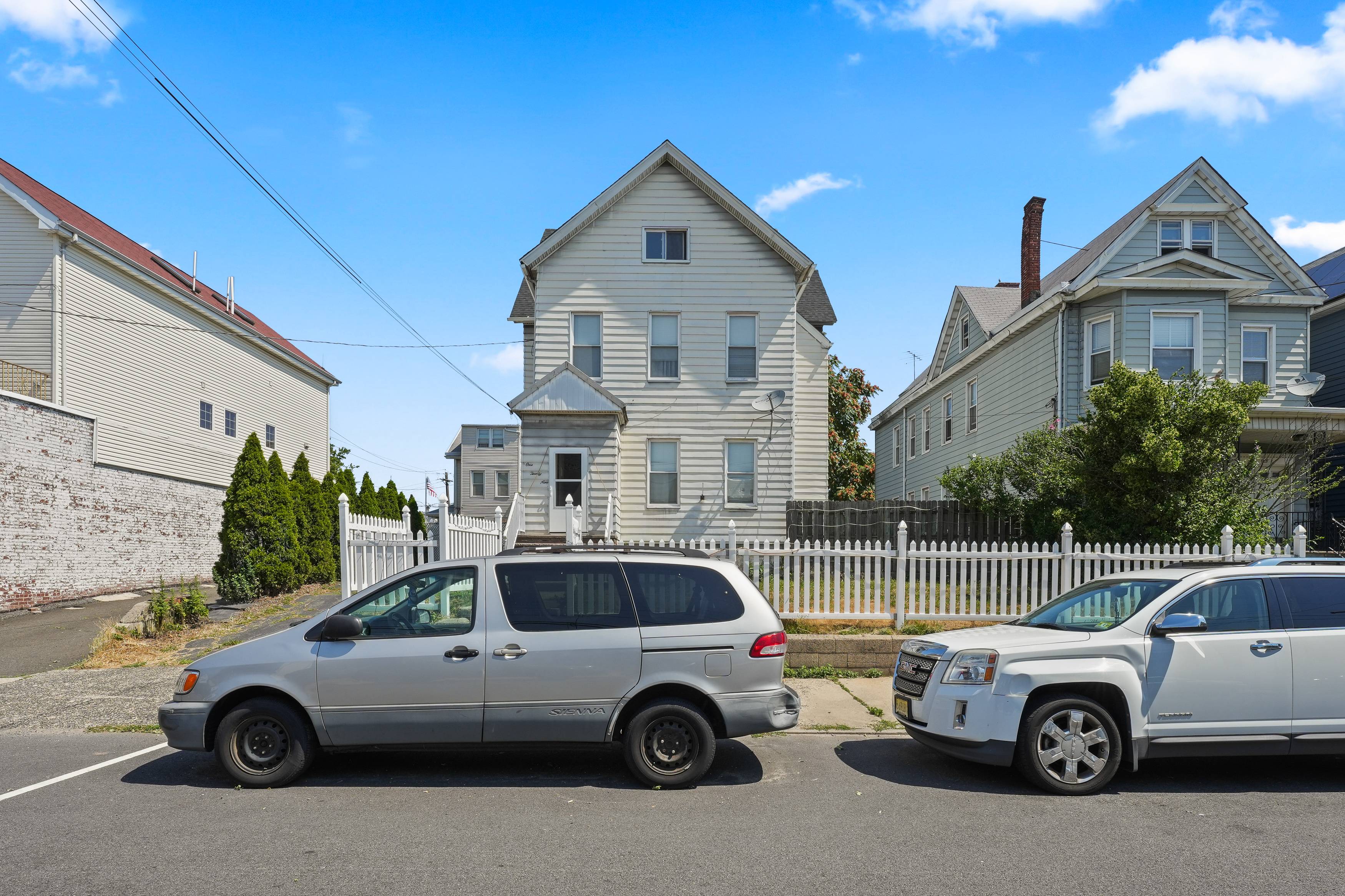 RARE 60 x 110 DOUBLE LOT | THREE FAMILY | BAYONNE, NJ | UNLIMITED POTENTIAL