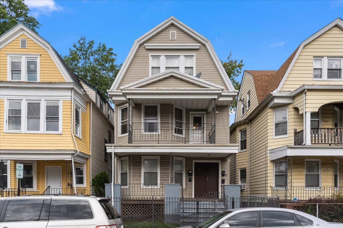 Fantastic Three Family Investment Opportunity!