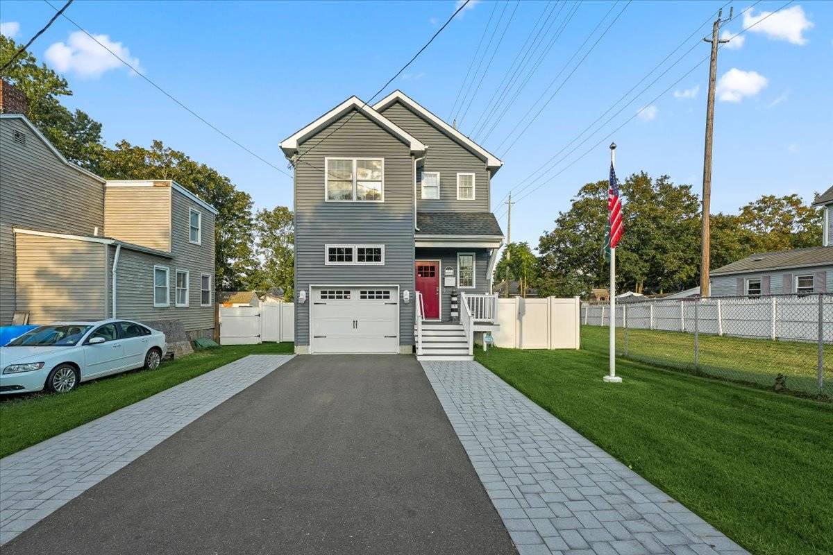 77 6th Ave, Long Branch NJ