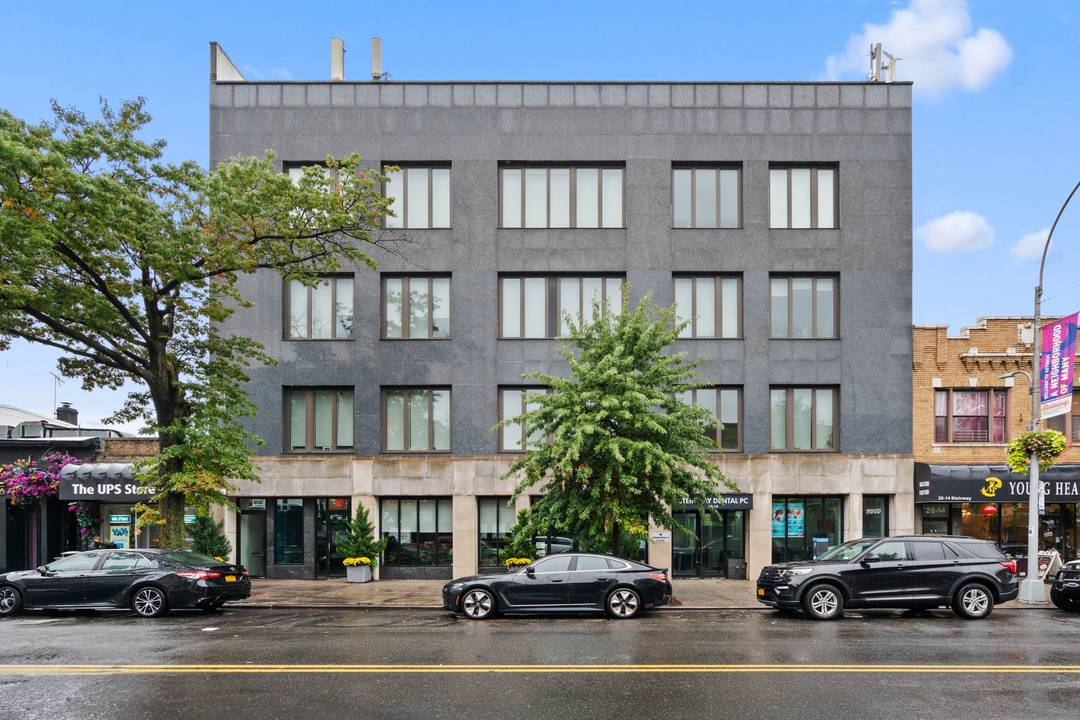VineHouse | Prime Astoria Living | In-Unit W/D | Condo-Quality Rentals