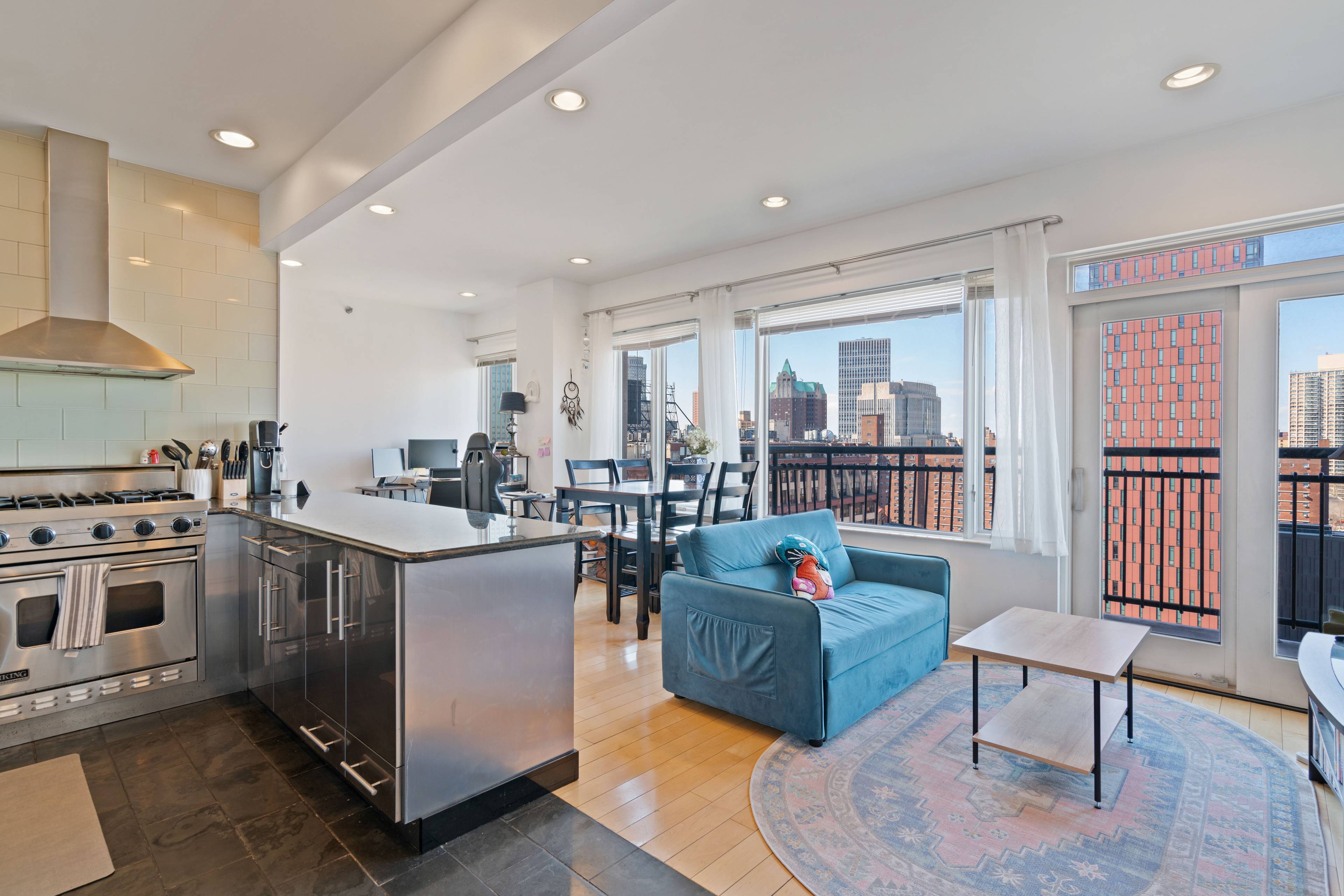 189 Bridge Street | 1 BD / 1.5 BA | $3500