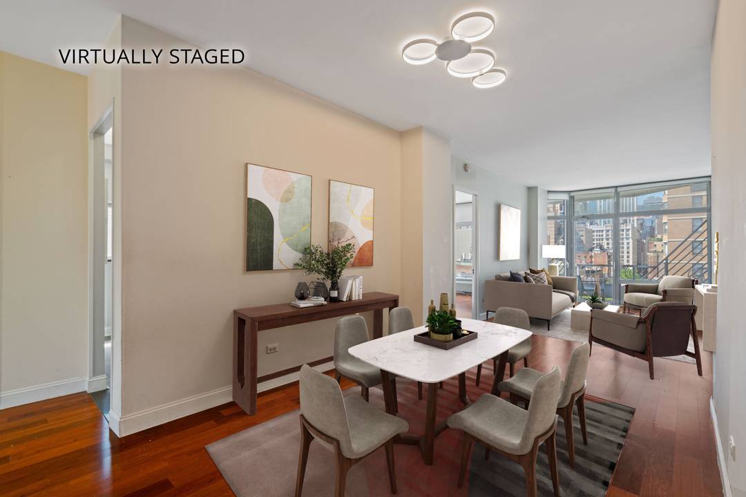 Three Bedroom with two privete  Balcony in Murray Hill