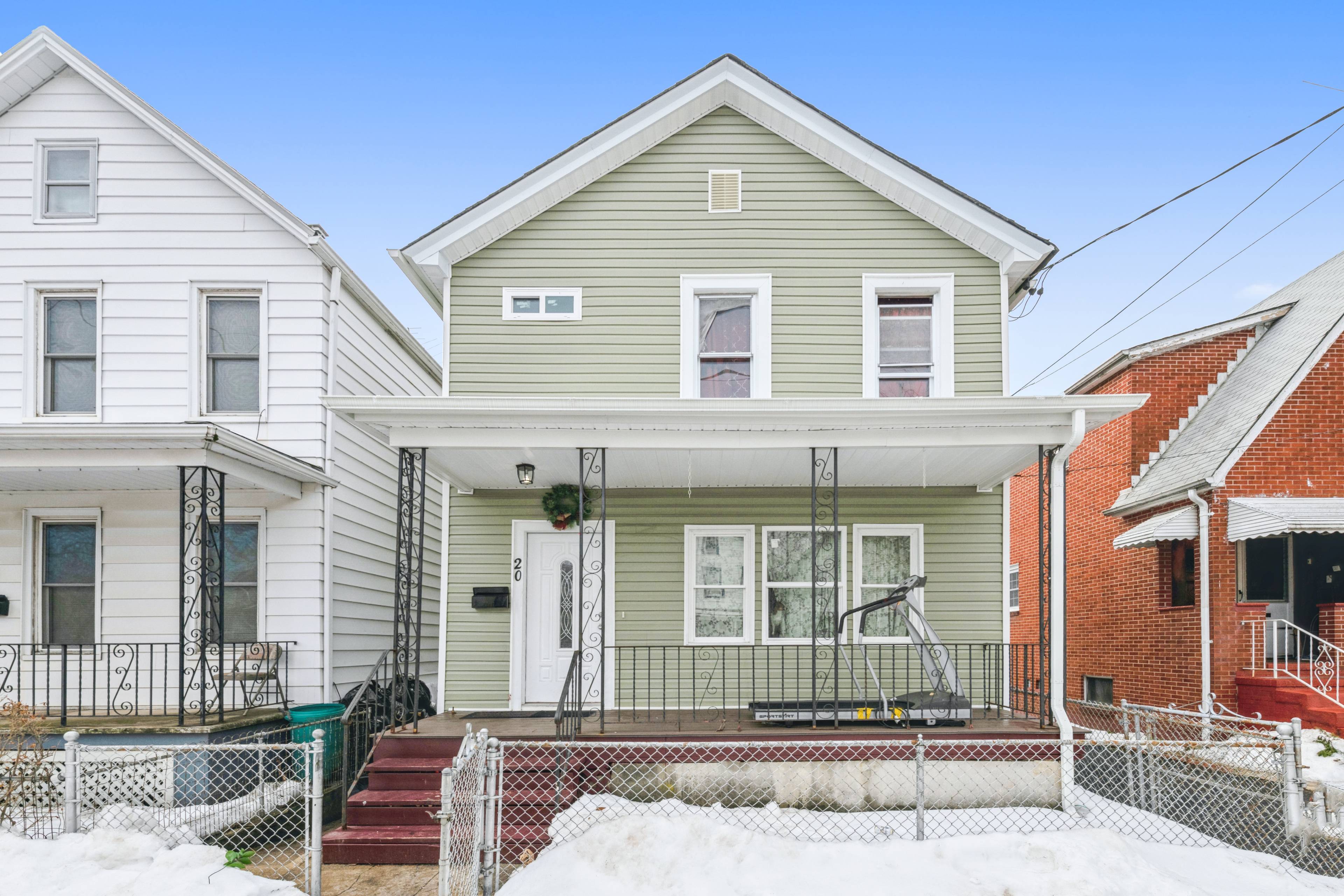 New Brunswick 4 Bedroom Gem!