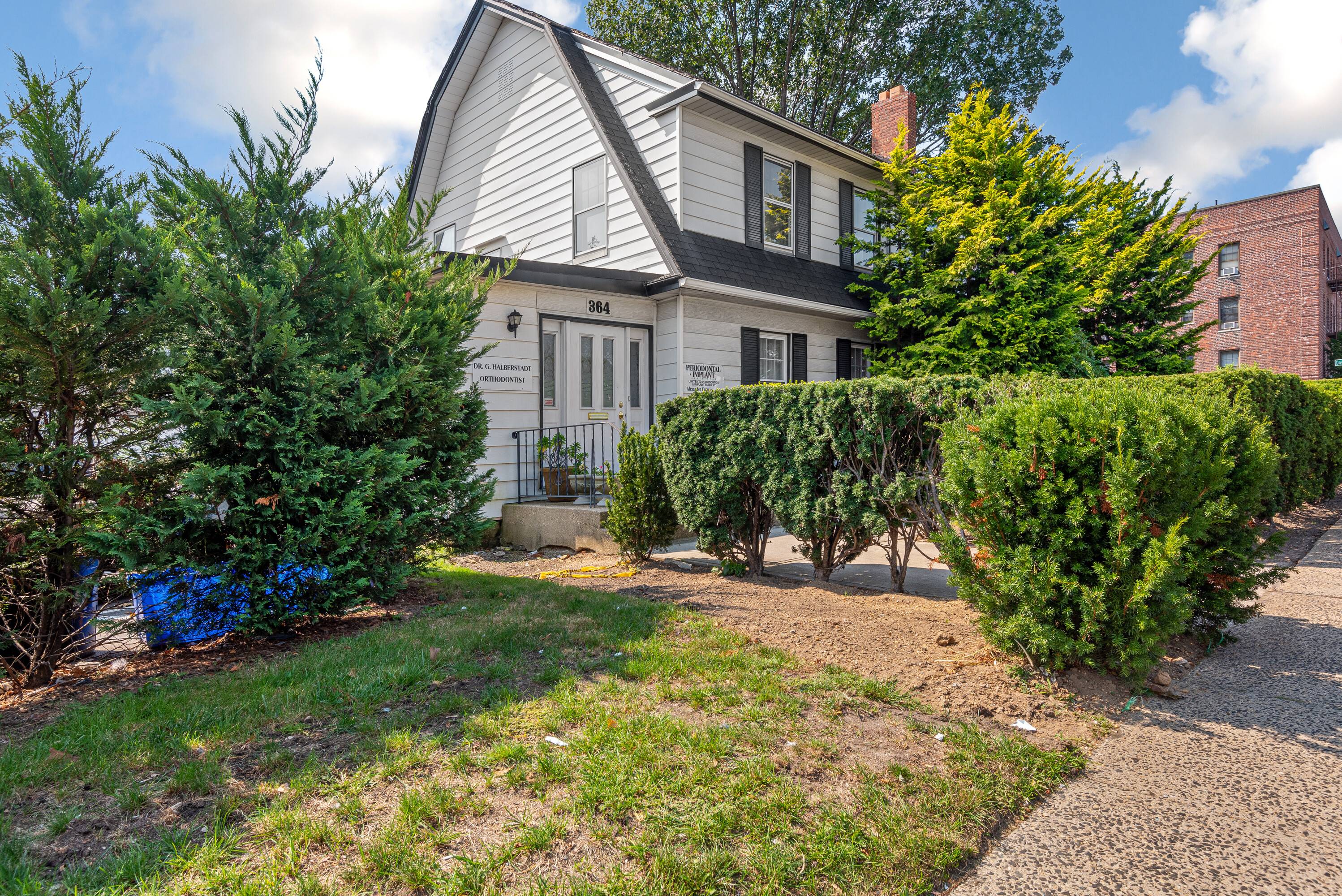 Fully built out medical office right in the heart of Rockville Center