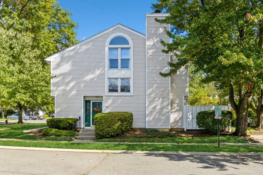 Amazing Townhouse in East Brunswick