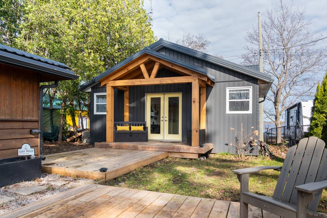 Designer Built All Season Cottage