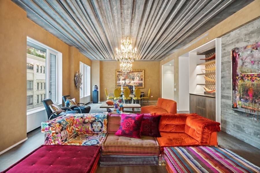 Full-Floor Stunner at 12 Warren | Luxe TriBeCa Living