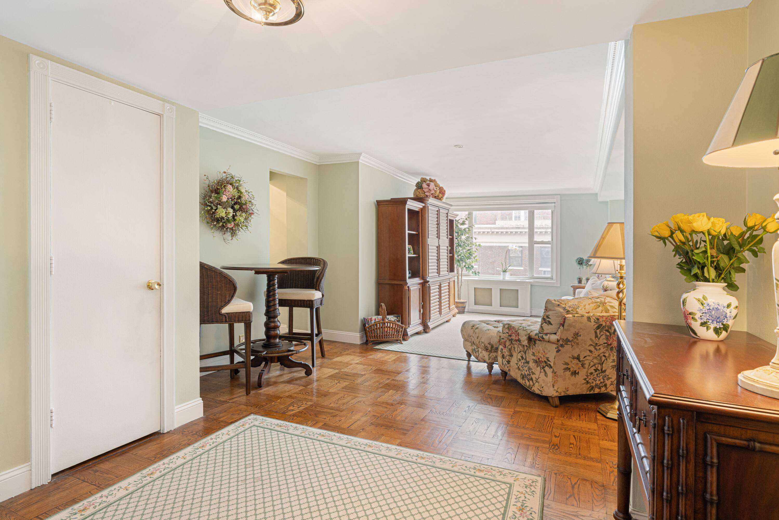 Murray Hill Sunny Corner 1 bedroom for Rent