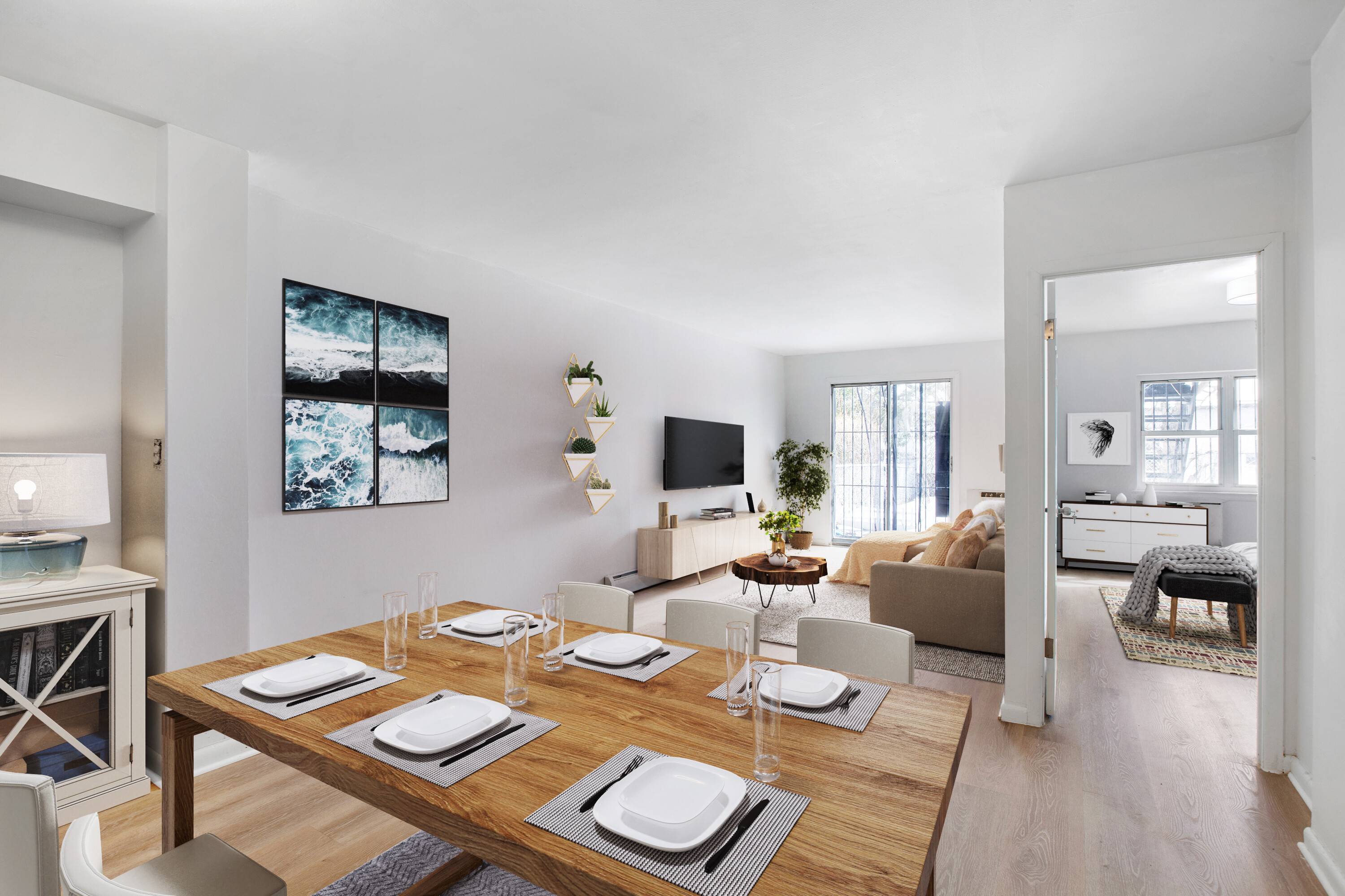 Renovated HUGE One Bed with Backyard