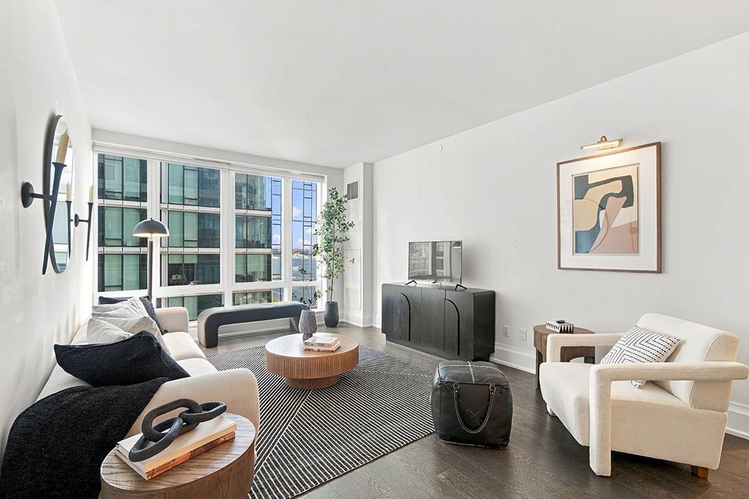 South-Facing 2BR with Hudson River Views at One Riverside Park