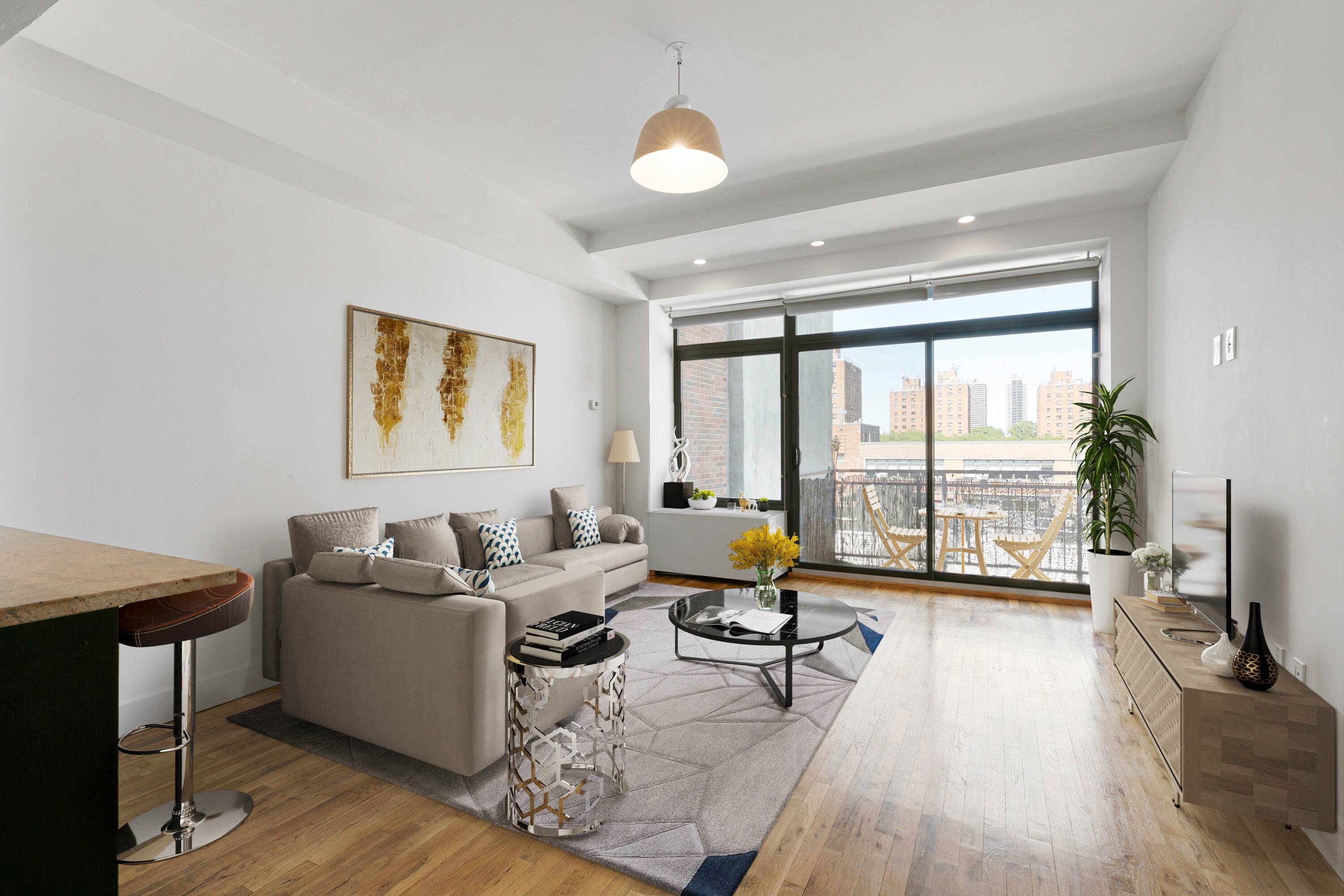 Sunny 1Bedroom with Large private balcony