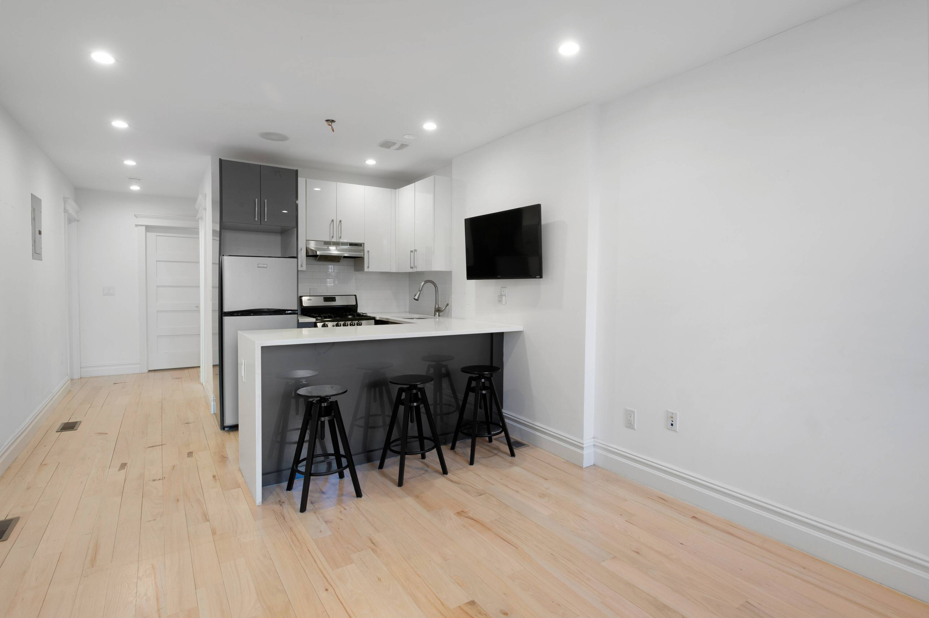 Bed Stuy 2 Bedroom with Outdoor Space